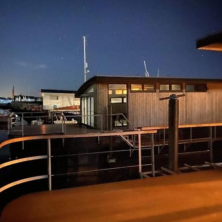 Houseboat Eleuthera Bembridge Bagian luar foto
