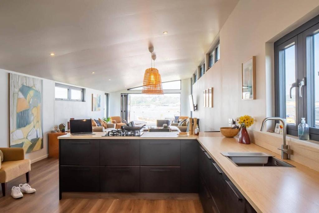 Houseboat Eleuthera Bembridge Bagian luar foto
